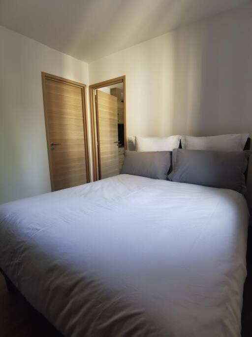 Appartement Centre-Ville Évreux Екстериор снимка